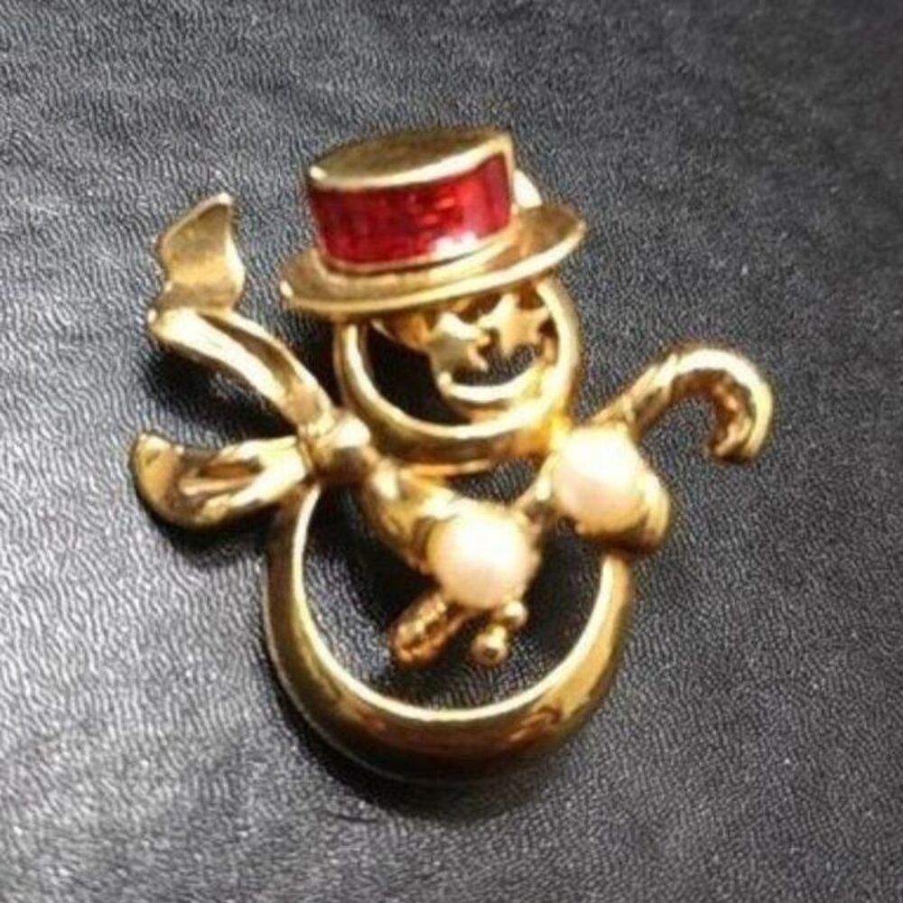 Starry eyed gold tone vintage Avon snowman brooch - Picture 2 of 8